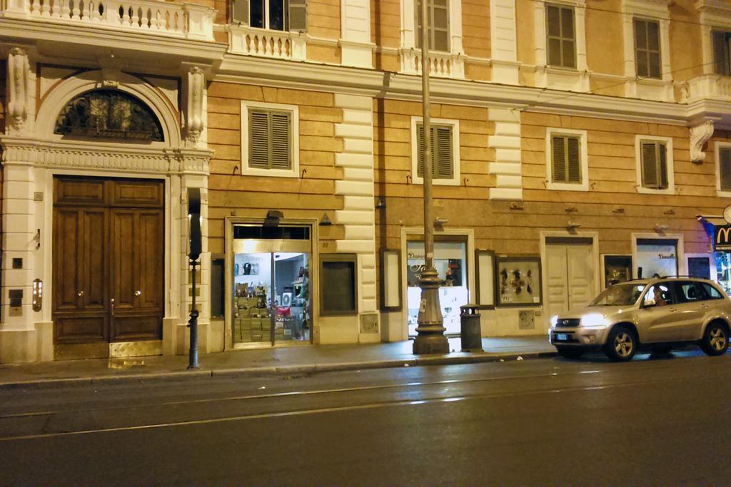 Domus Al Vaticano 36 Roma Exterior foto